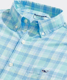 Vineyard Vines Men's On-The-Go Lightweight Plaid Shirt - Island Paradise