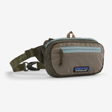 Patagonia Ultralight Black Hole® Mini Hip Pack 1L - Pine Needle Green