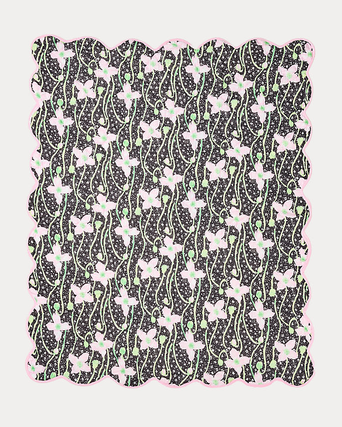 Lilly Pulitzer Reversible Throw Blanket - Onyx Blushing Blooms