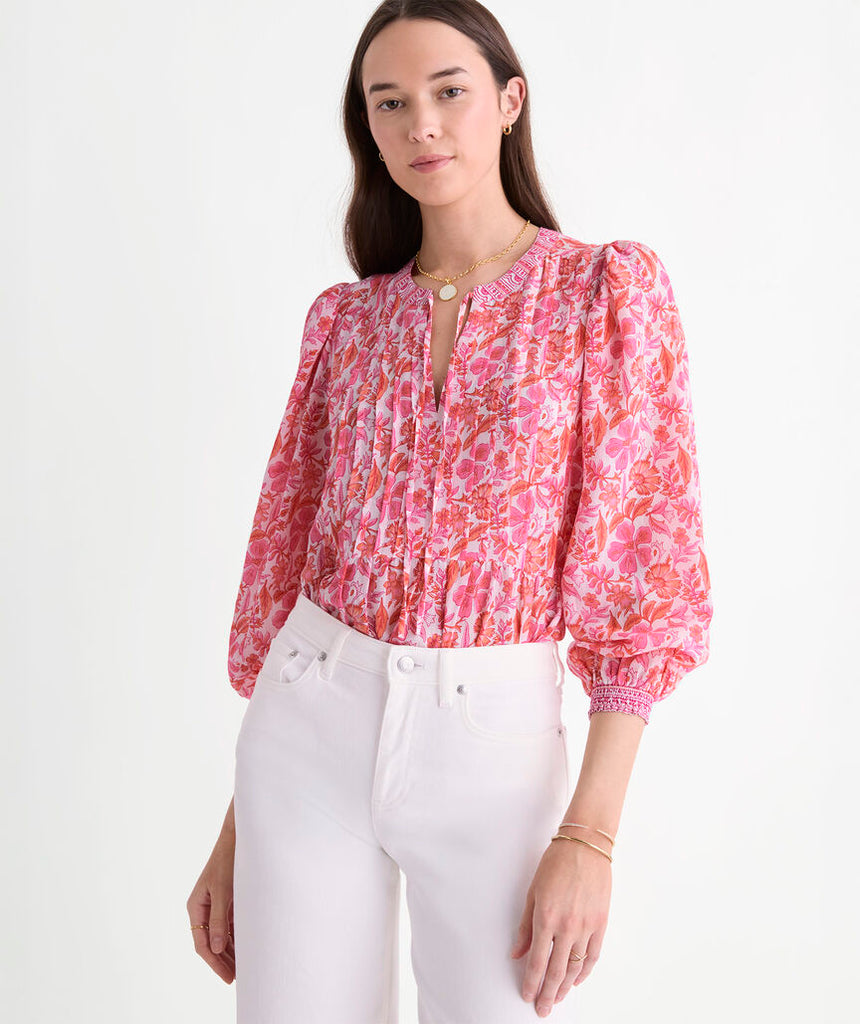 Vineyard Vines Women's Nora Pintuck Top - Block Print Toucan