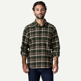 Patagonia Men's Long-Sleeved Lightweight Fjord Flannel Shirt - Cozy Cabin: Treeline Green