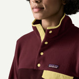 Patagonia Women's Lightweight Synchilla® Snap-T® Fleece Pullover - Den Brown