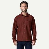 Patagonia Men's Lightweight Fjord Flannel Shirt - Mirror Weave: Rusty Red