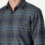 Patagonia Men's Lightweight Fjord Flannel Shirt - Tracks: Noble Grey