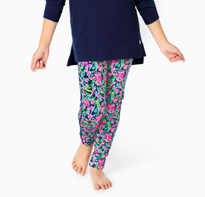 Lilly Pulitzer UPF 50+ Luxletic Girls Mini Weekender Legging - Low Tide Navy Garden Variety